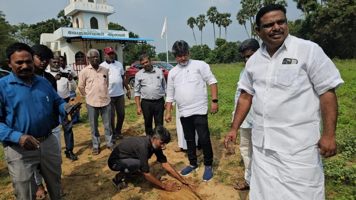 Bitragunda – Threshing of food grains
